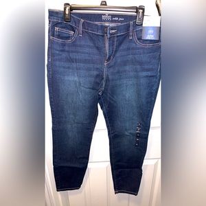 Soho jeans by New York and Company! Dark denim!